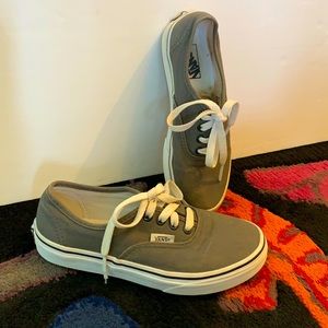 Vans Authentic Classic Kid’s size 2.5Y Pewter Gray